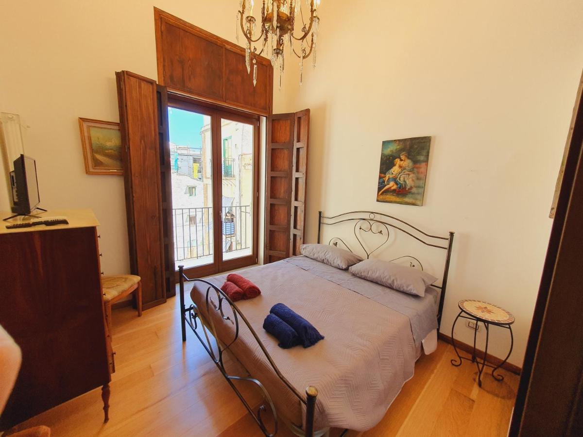 "Guttuso Tribute Suite" Experience Apartment Παλέρμο Εξωτερικό φωτογραφία